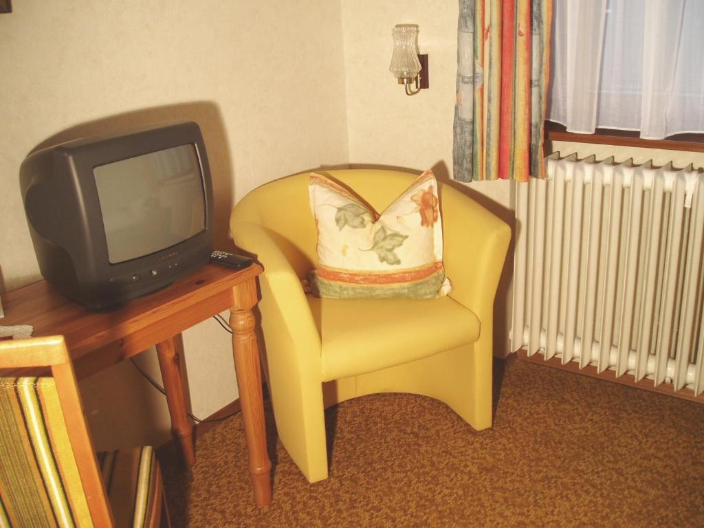 Schwarzwaldhotel / Wolfach Oda fotoğraf