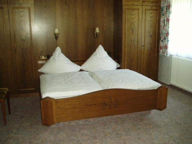 Schwarzwaldhotel / Wolfach Oda fotoğraf